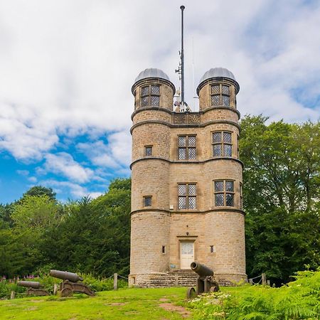 The Hunting Tower Villa Baslow Bagian luar foto