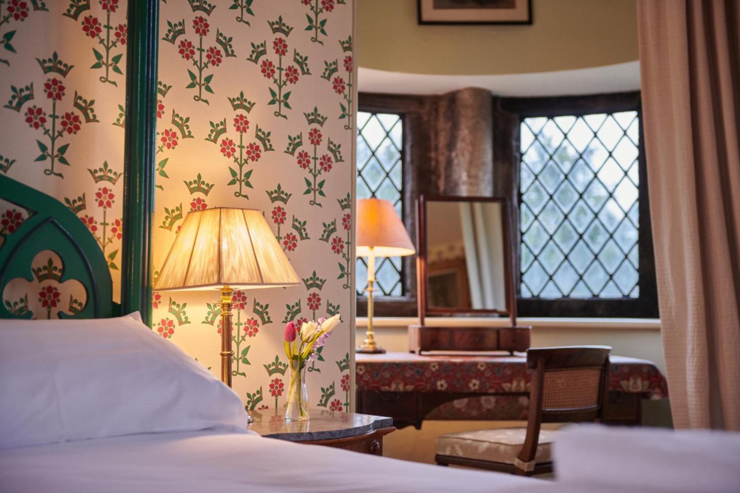 The Hunting Tower Villa Baslow Bagian luar foto