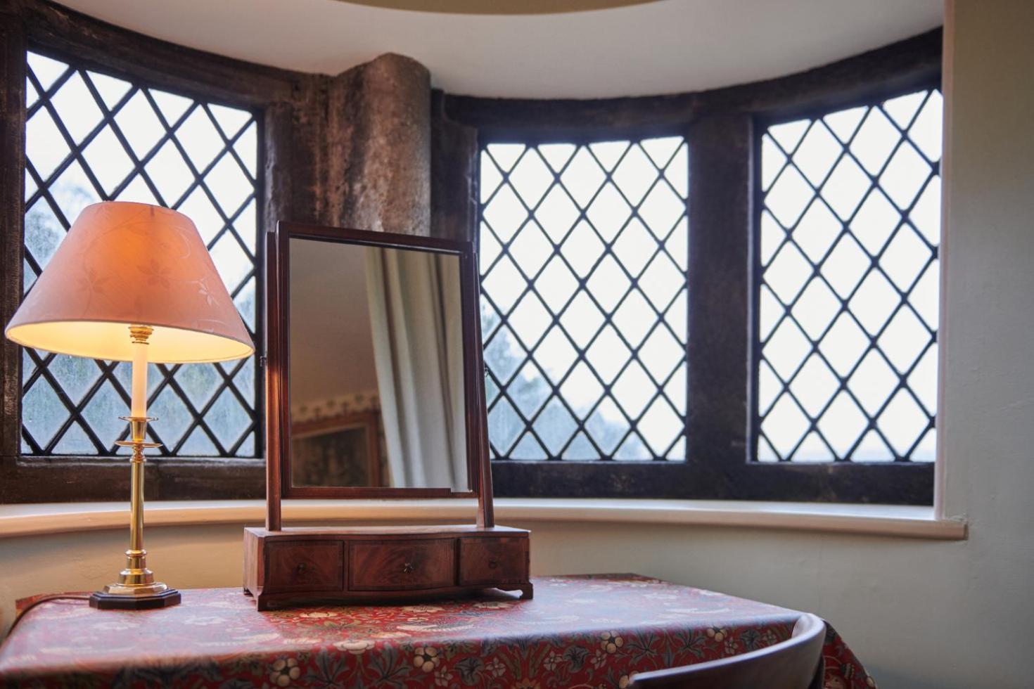 The Hunting Tower Villa Baslow Bagian luar foto