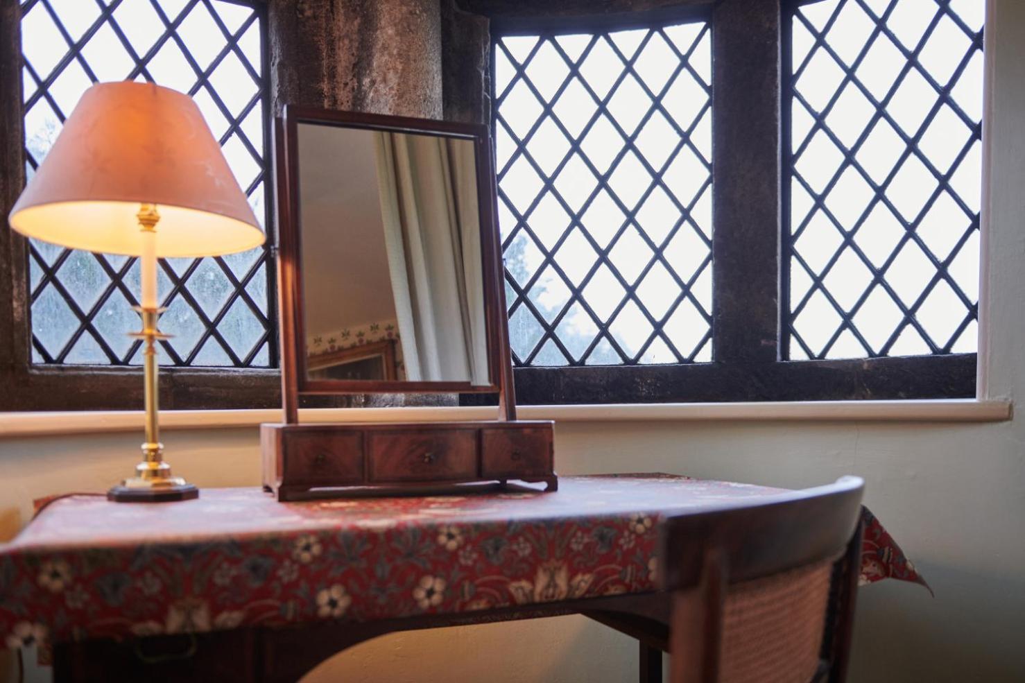 The Hunting Tower Villa Baslow Bagian luar foto
