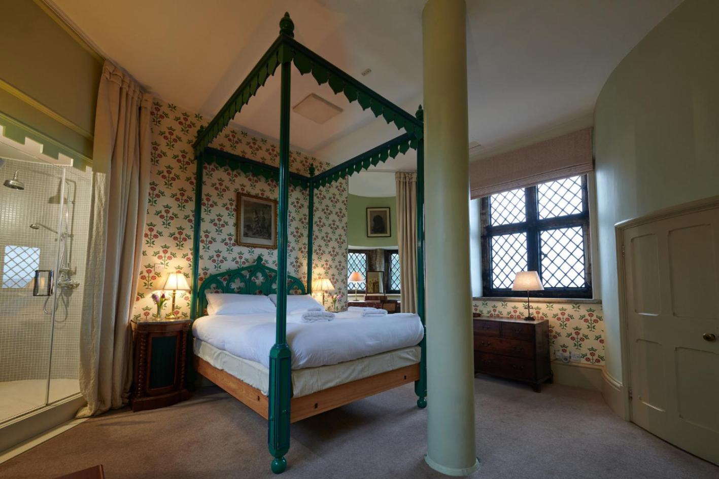 The Hunting Tower Villa Baslow Bagian luar foto
